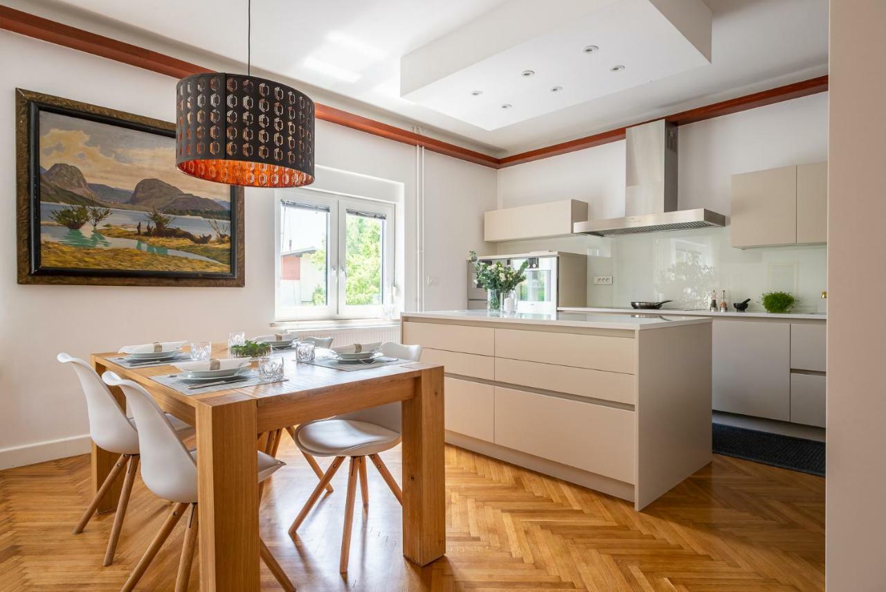 Vila Tivoli Ljubljana Exteriör bild