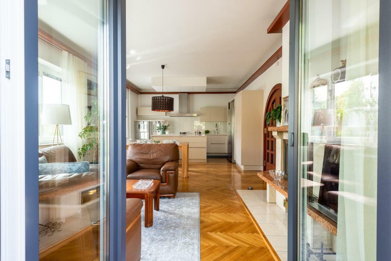 Vila Tivoli Ljubljana Exteriör bild