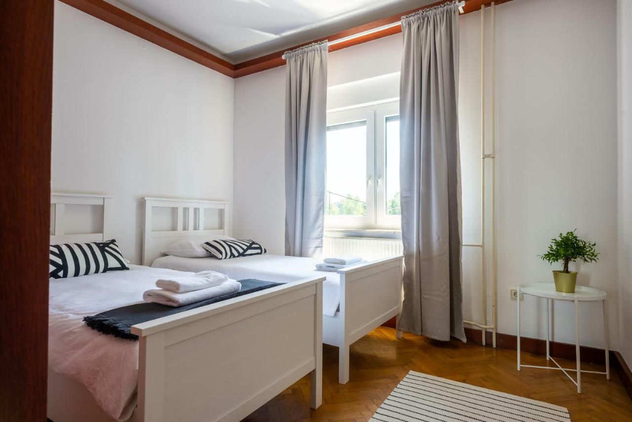 Vila Tivoli Ljubljana Exteriör bild
